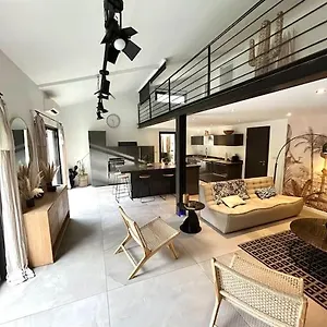 Superbe Maison Avec Jacuzzi Villa Ventabren